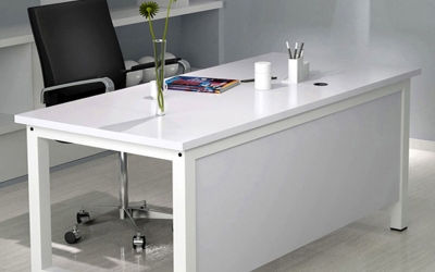 Cách chọn bàn làm việc chân sắt văn phòng