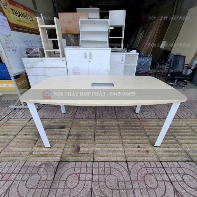 Bàn Họp Chân Sắt BHCS005