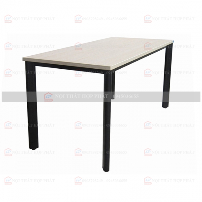 Bàn Làm Việc Chân Sắt BLVCS001 