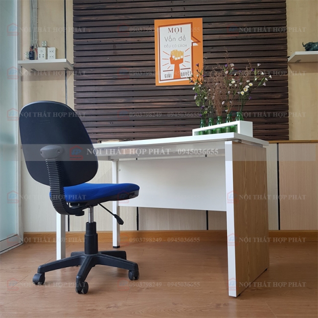 Bàn Làm Việc Chân Sắt BLVCS014 