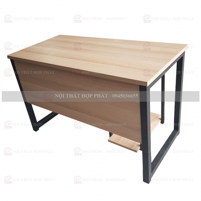 Bàn Làm Việc Chân Sắt BLVCS015 